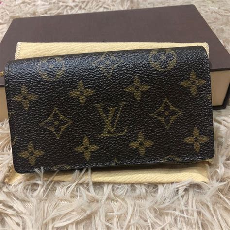 lv mono wallet